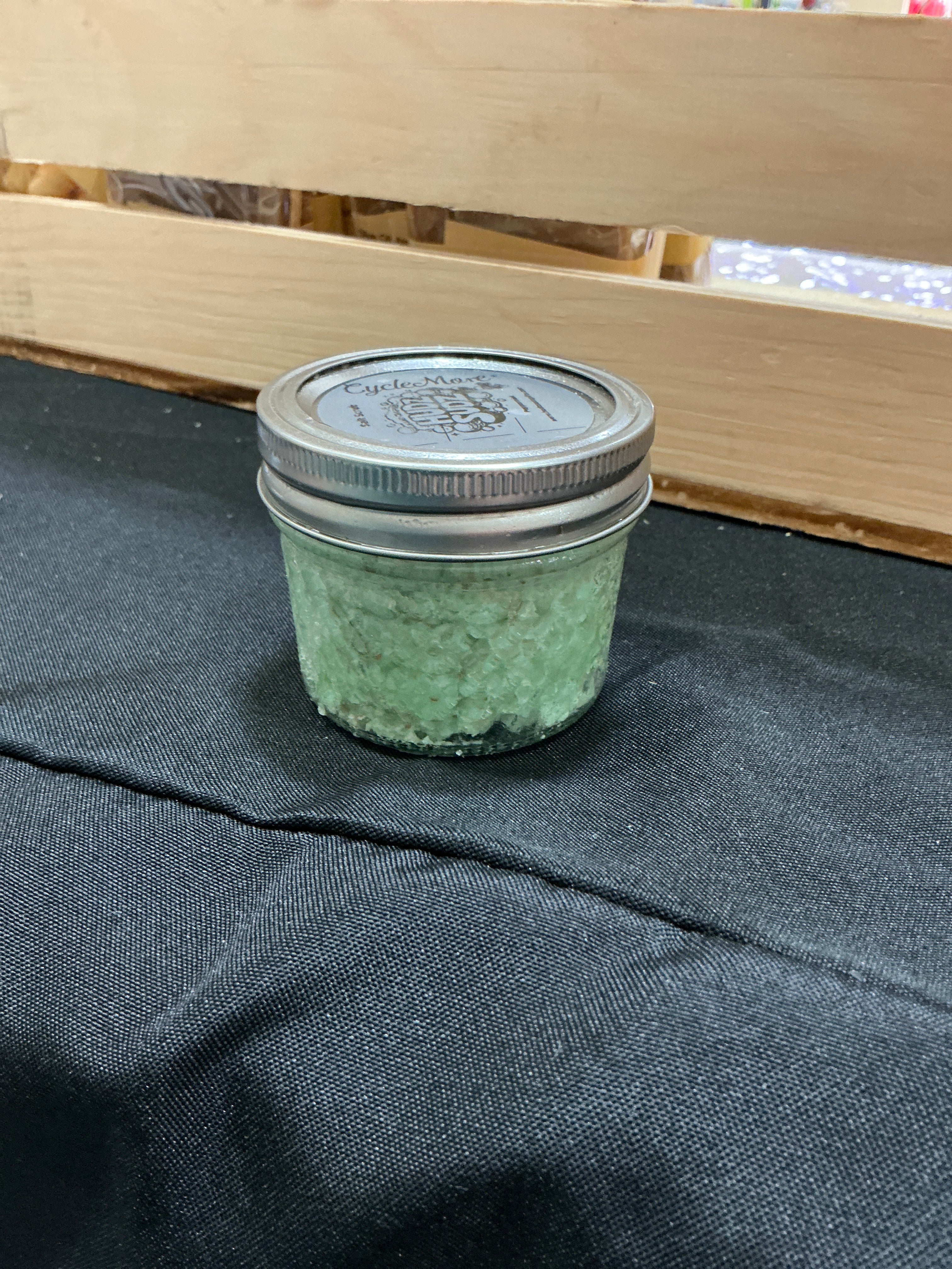 Peppermint salt scrub