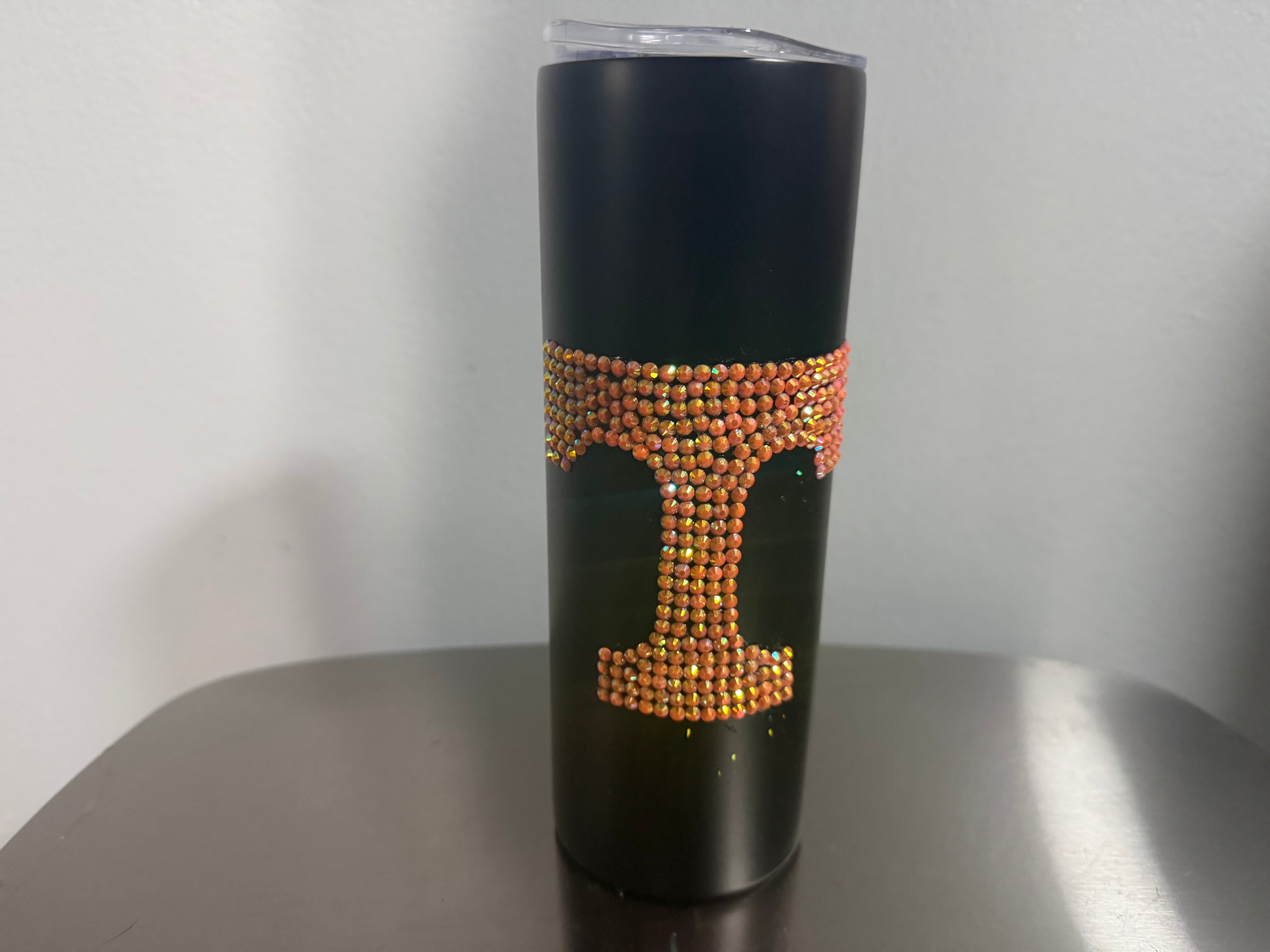 20 0z Hot/Cold tumbler with T