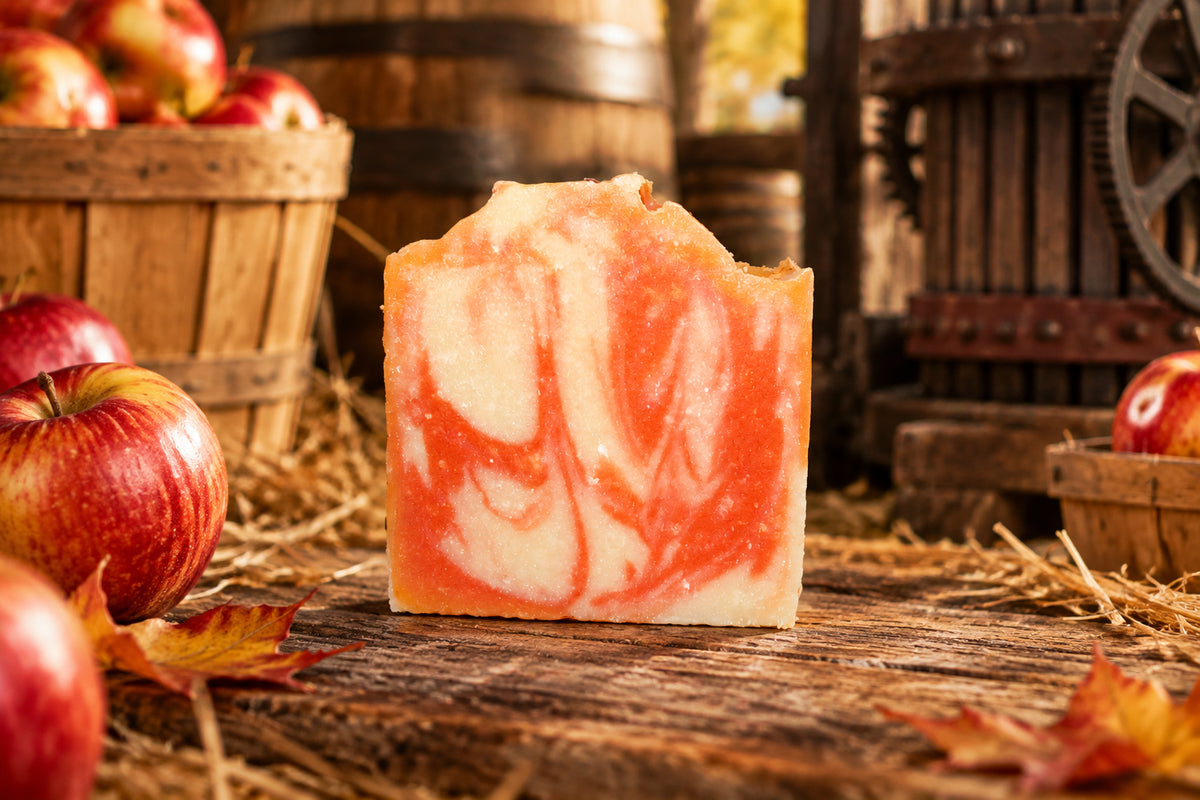 Tallow Warm apple spice Cinnamon Vanilla